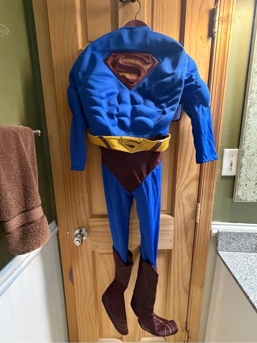 Halloween costume Superman Kids size medium 8-10